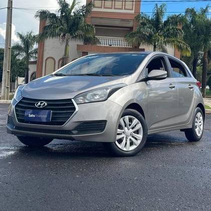 HYUNDAI HB20 1.0 COMFORT PLUS 12V FLEX 4P MANUAL HYUNDAI HB20 1.0 COMFORT PLUS 12V FLEX 4P MANUAL